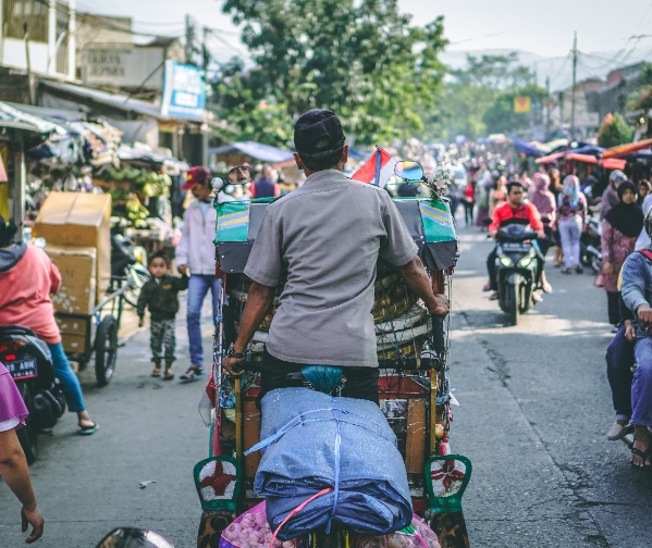 Commitment to Sustainability: Aligning Environmental Goals with Business Excellence